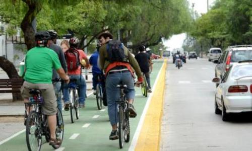 106 mil cordobeses en bicicleta