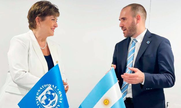 Qué dicen las encuestas sobre la negociación con el Fondo Monetario Internacional