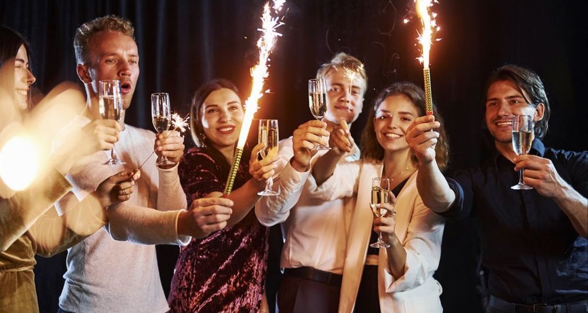 Chau 2021, hola 2022: qué dicen las últimas encuestas del año