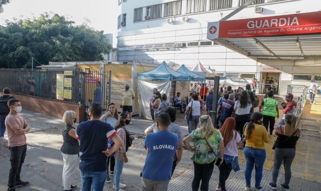 Tercera ola de covid-19 y pase sanitario en las encuestas