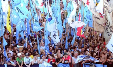 Sólo dos de cada 10 argentinos milita en política