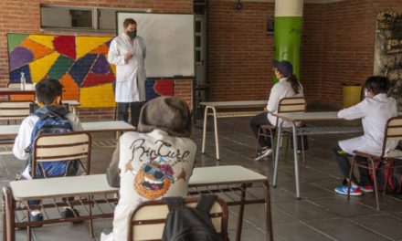 Encuesta en Córdoba: las clases deberían seguir a pesar del aumento de los contagios