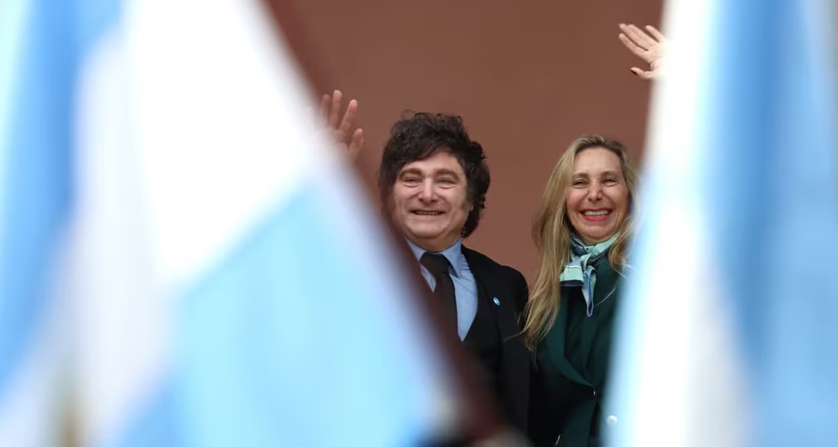 Si Milei fuera un producto, ¿cómo le iría en las góndolas argentinas?